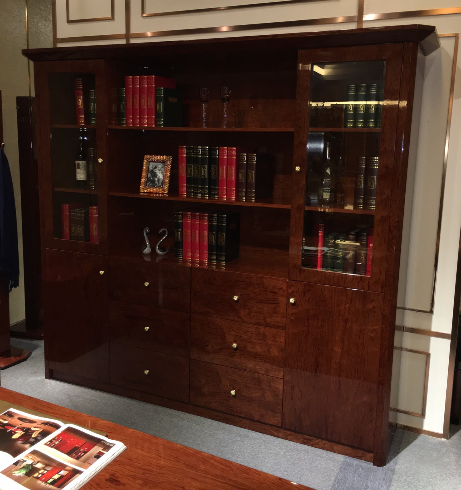 Luxury Large Executive Bookcase & Display Unit IVA-0811A